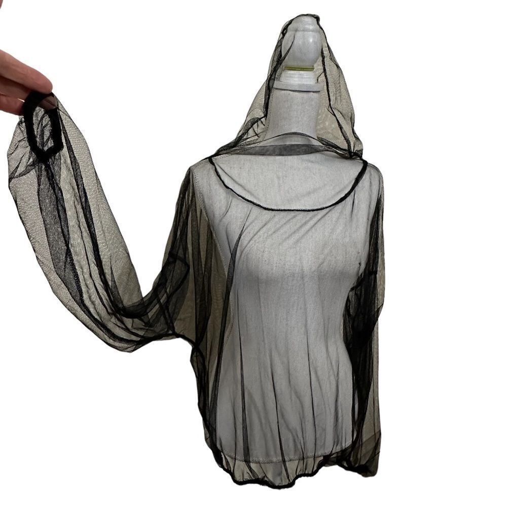 Bug Protection Shirt. - Picture 6 of 9
